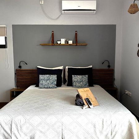 Casa Mantana Bonaire Bed & Breakfast Кралендижк Екстериор снимка