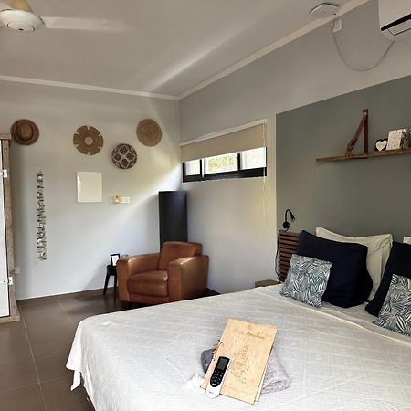 Casa Mantana Bonaire Bed & Breakfast Кралендижк Екстериор снимка