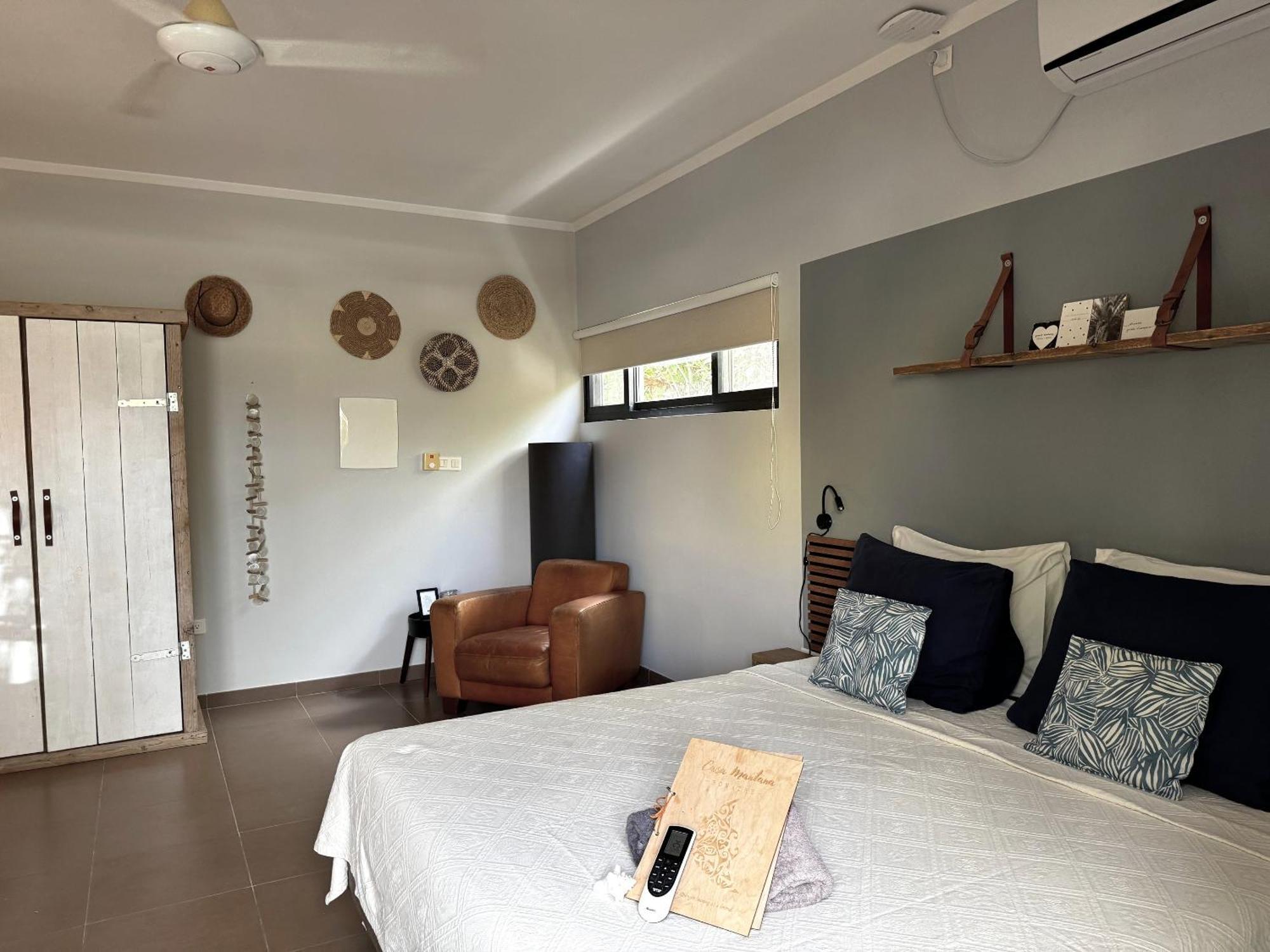 Casa Mantana Bonaire Bed & Breakfast Кралендижк Екстериор снимка